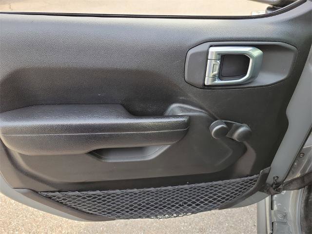 Used 2022 Jeep Gladiator Sport image 22