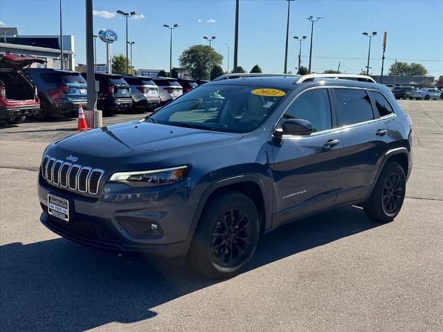 Used 2021 Jeep Cherokee Latitude Lux w/ Sun & Sound Group image 2