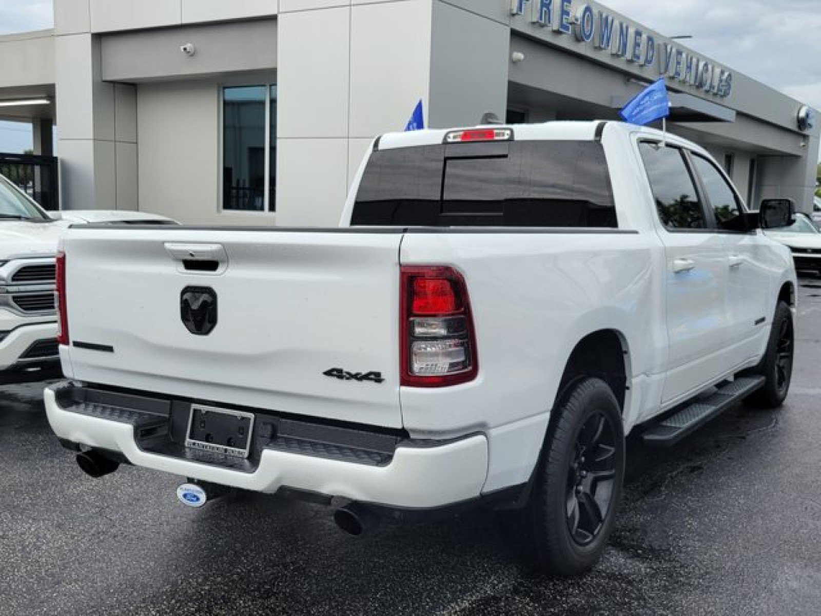 Used 2021 RAM 1500 Big Horn AWD/4WD image 7