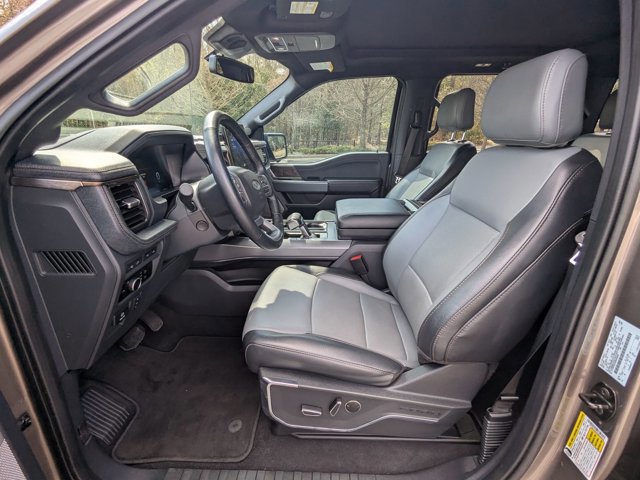 Certified 2023 Ford F150 Lightning Lariat w/ Equipment Group 511A High image 17