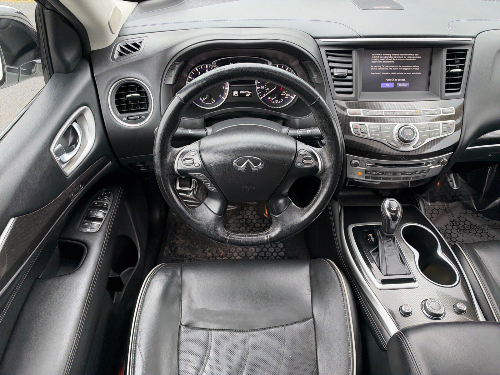 Used 2017 INFINITI QX60 Luxe w/ Premium Plus Package AWD/4WD image 2
