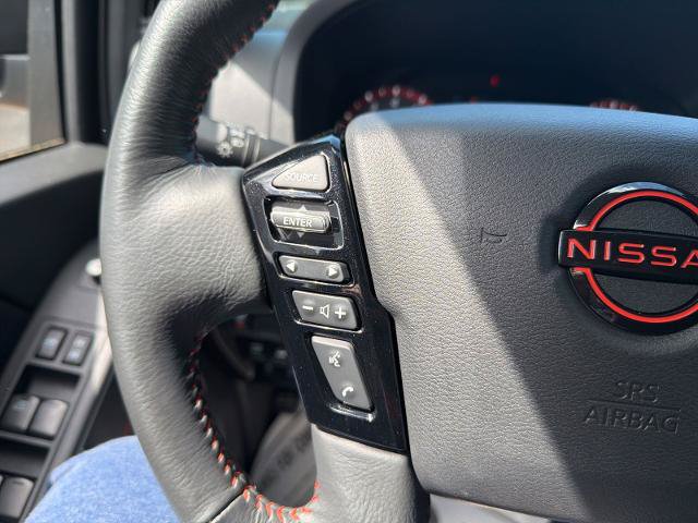 Used 2025 Nissan Frontier PRO-4X AWD/4WD image 27