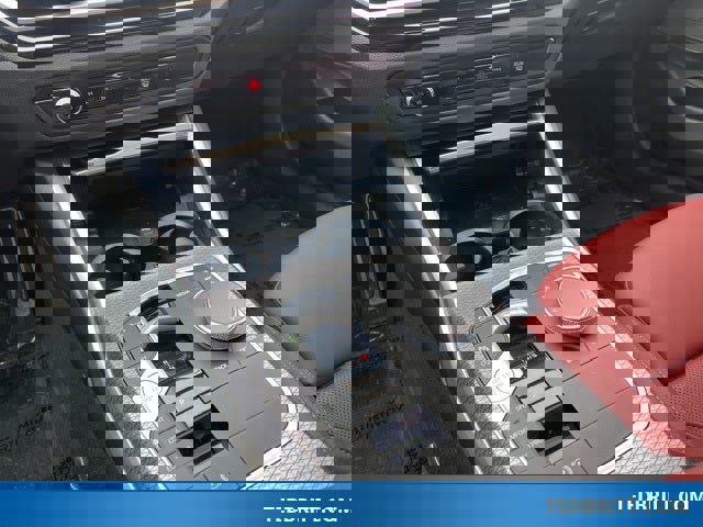 Used 2024 BMW 330i xDrive Sedan w/ M Sport Package image 36