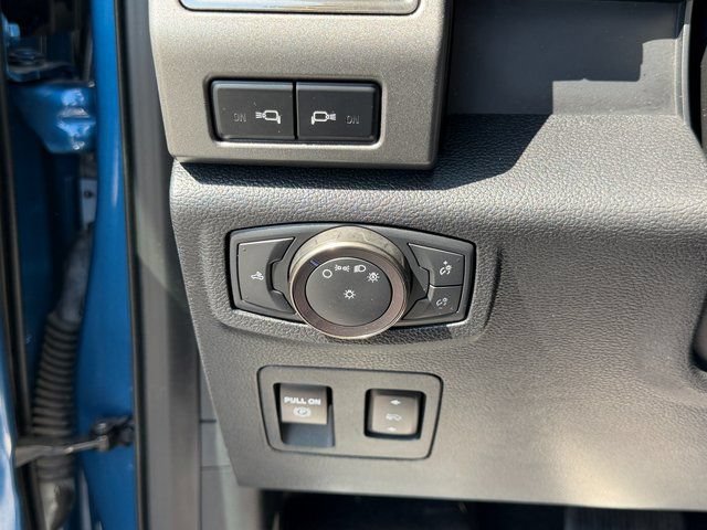 Certified 2019 Ford F150 Raptor w/ Equipment Group 801A Mid AWD/4WD image 23
