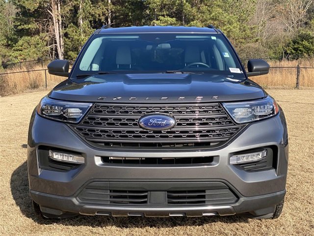Certified 2021 Ford Explorer XLT w/ Equipment Group 202A image 11