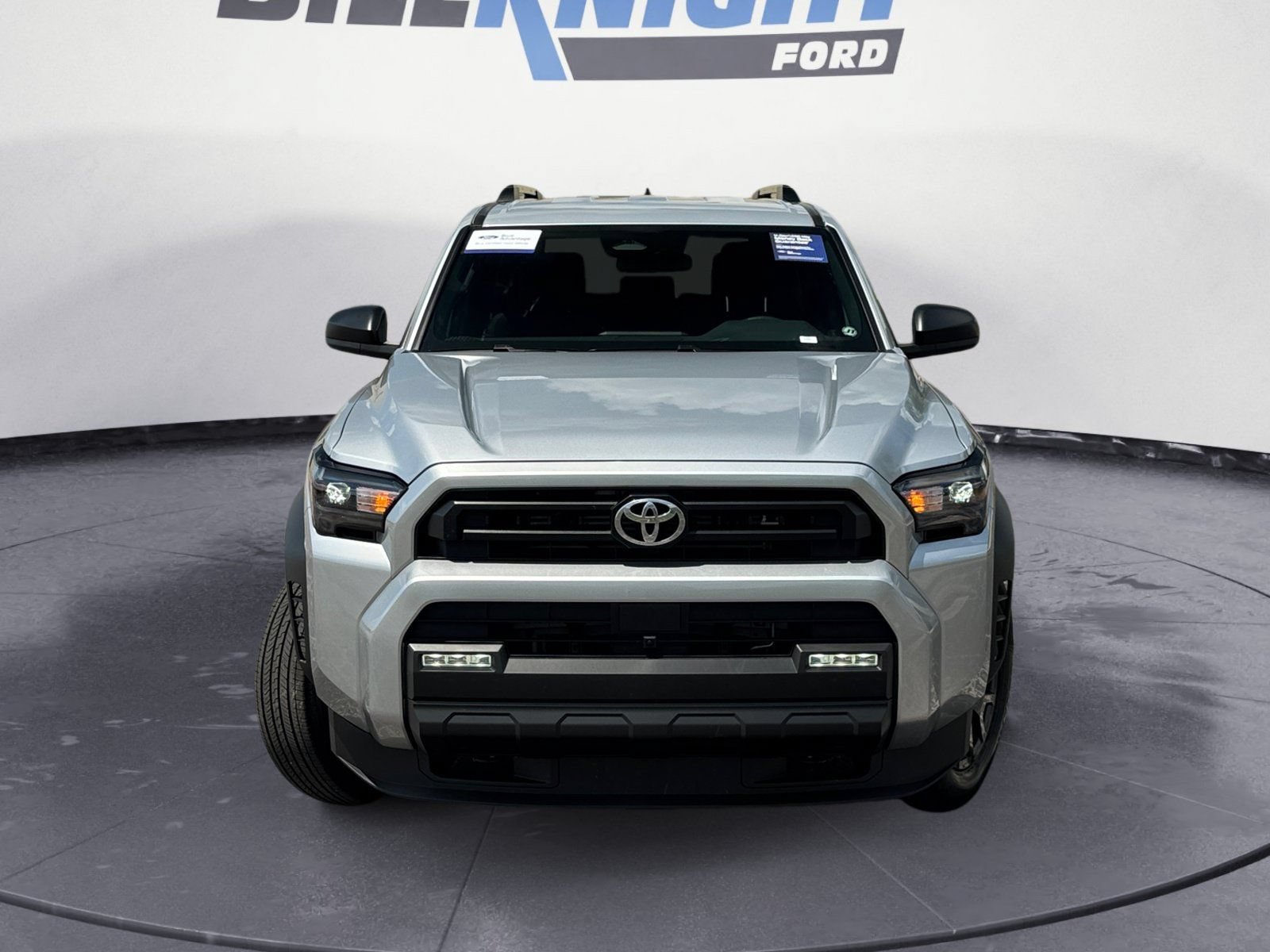 Used 2026 Toyota 4Runner SR5 AWD/4WD image 8