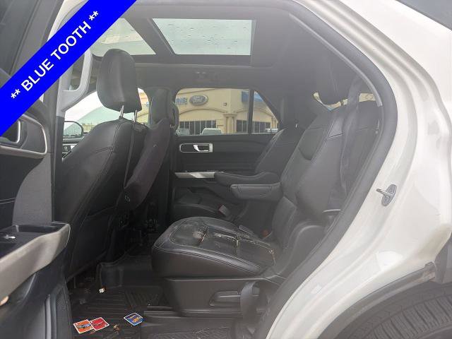 Certified 2022 Ford Explorer XLT w/ Equipment Group 202A RWD image 7