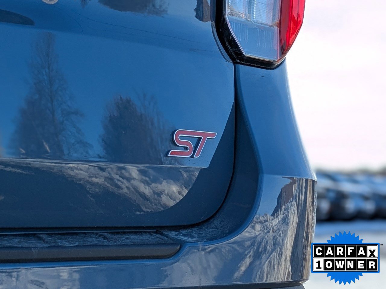 Certified 2025 Ford Explorer ST w/ Sun And Sound Package image 13