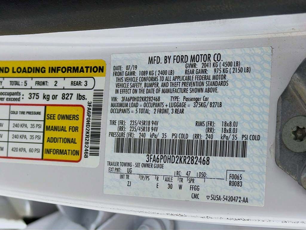 Certified 2019 Ford Fusion SE w/ Equipment Group 151A image 37