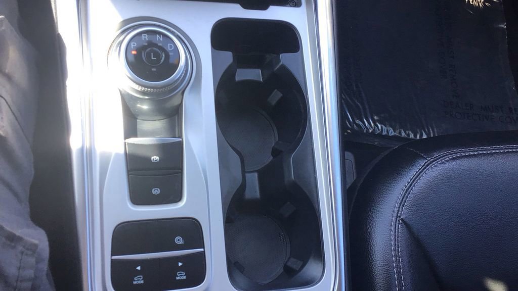 Certified 2022 Ford Explorer Limited w/ Equipment Group 301A image 32