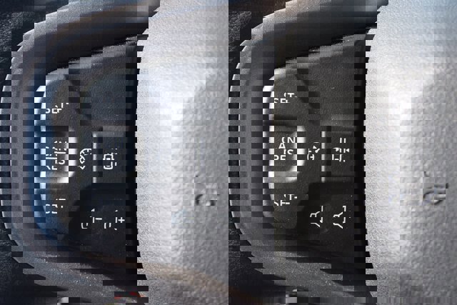 Certified 2025 Ford Bronco Heritage Edition image 22