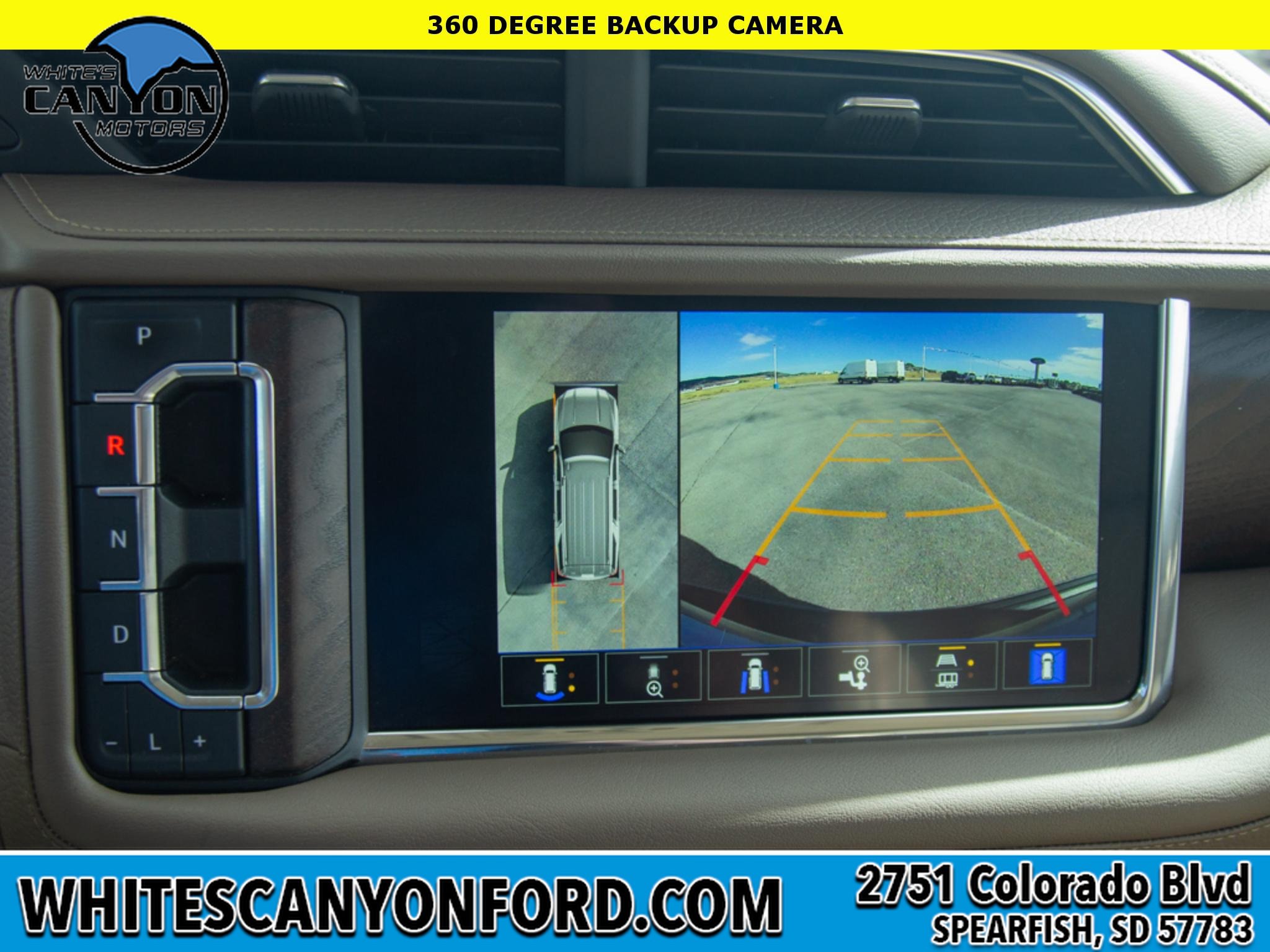 Used 2023 GMC Yukon XL Denali AWD/4WD image 13