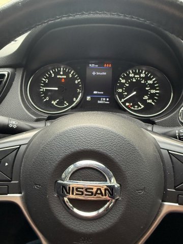 Used 2021 Nissan Rogue Sport SV image 7