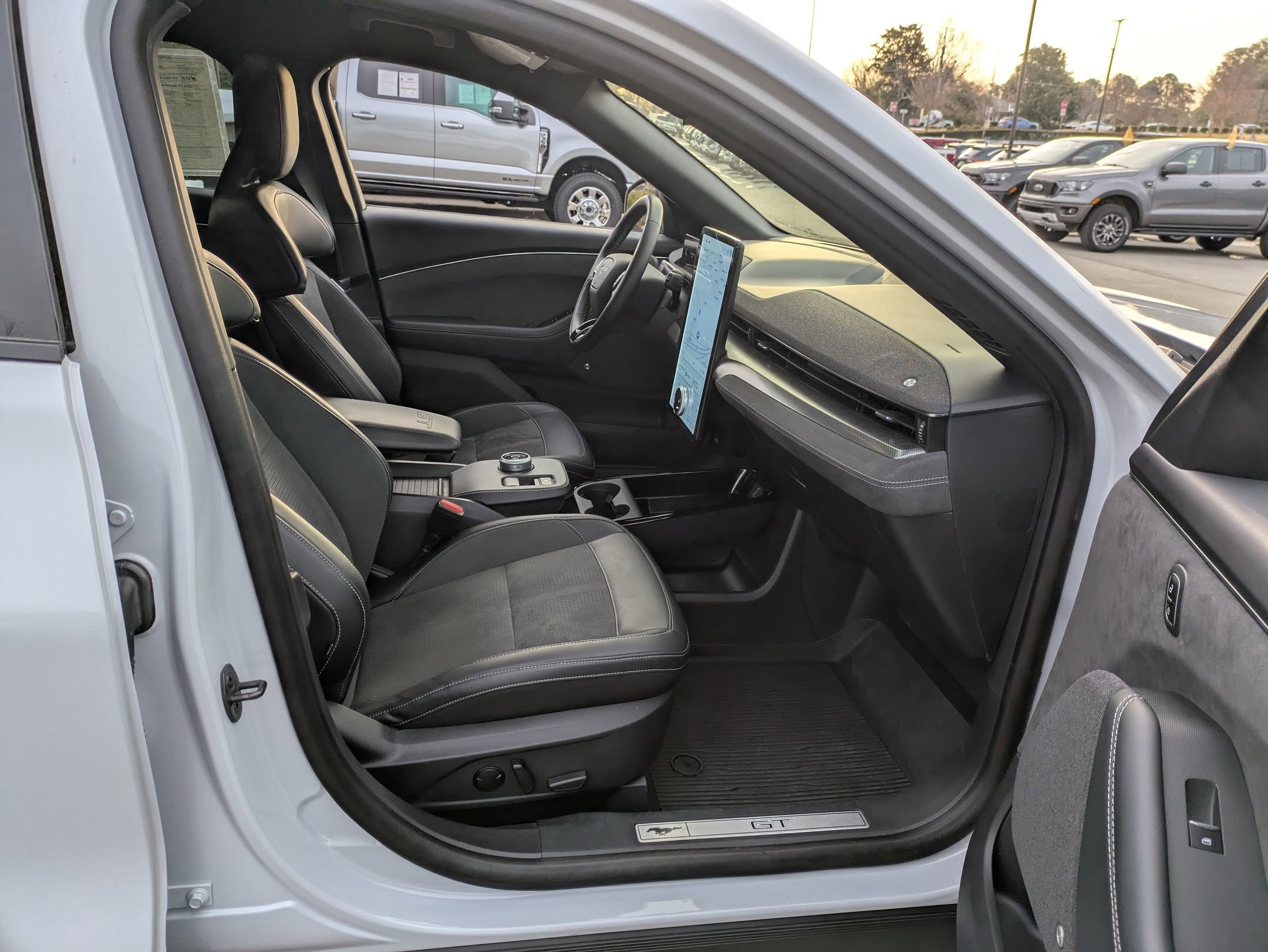 Certified 2023 Ford Mustang Mach-E GT w/ GT Performance Edition image 38