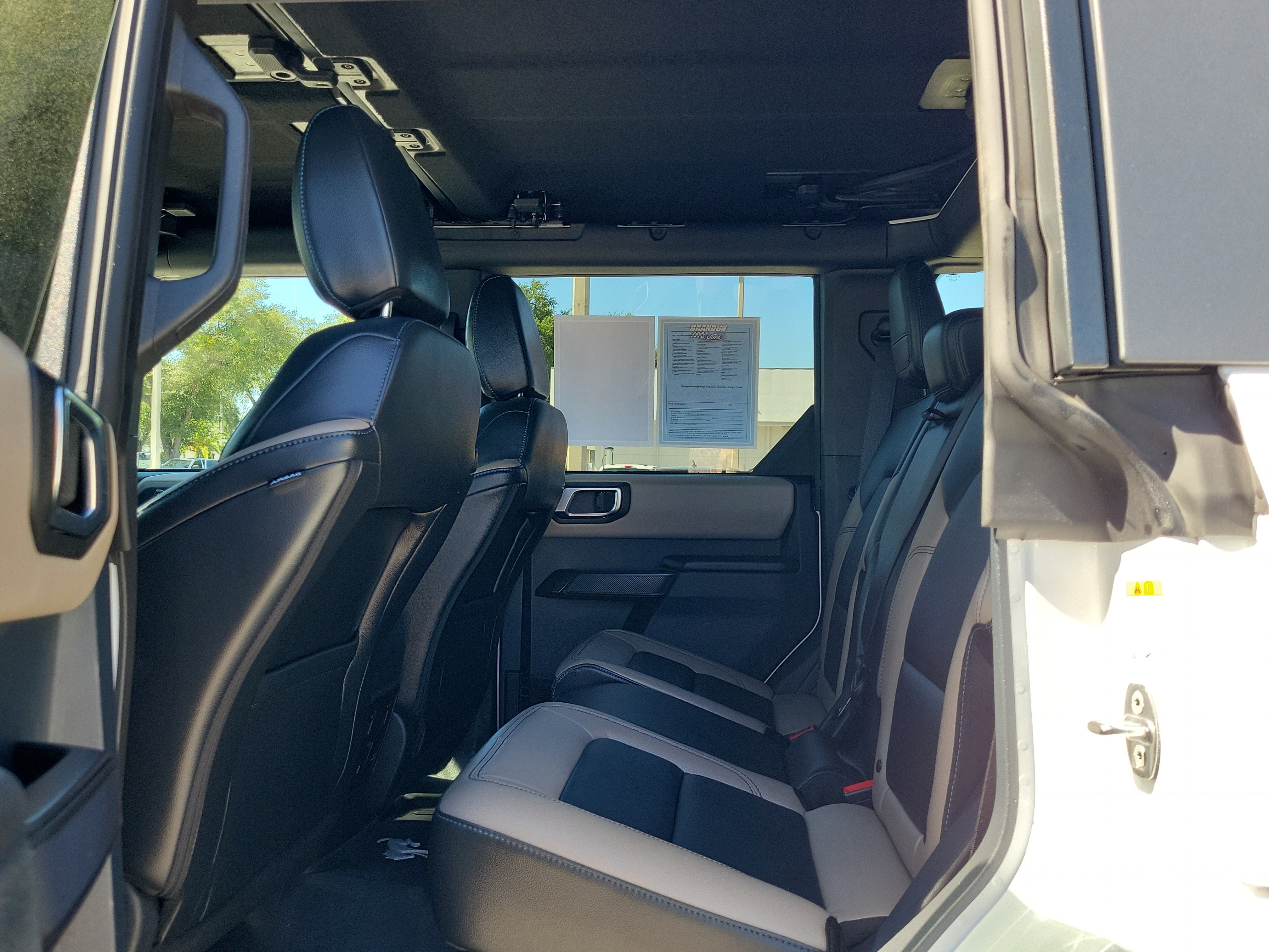 Certified 2024 Ford Bronco Wildtrak AWD/4WD image 12