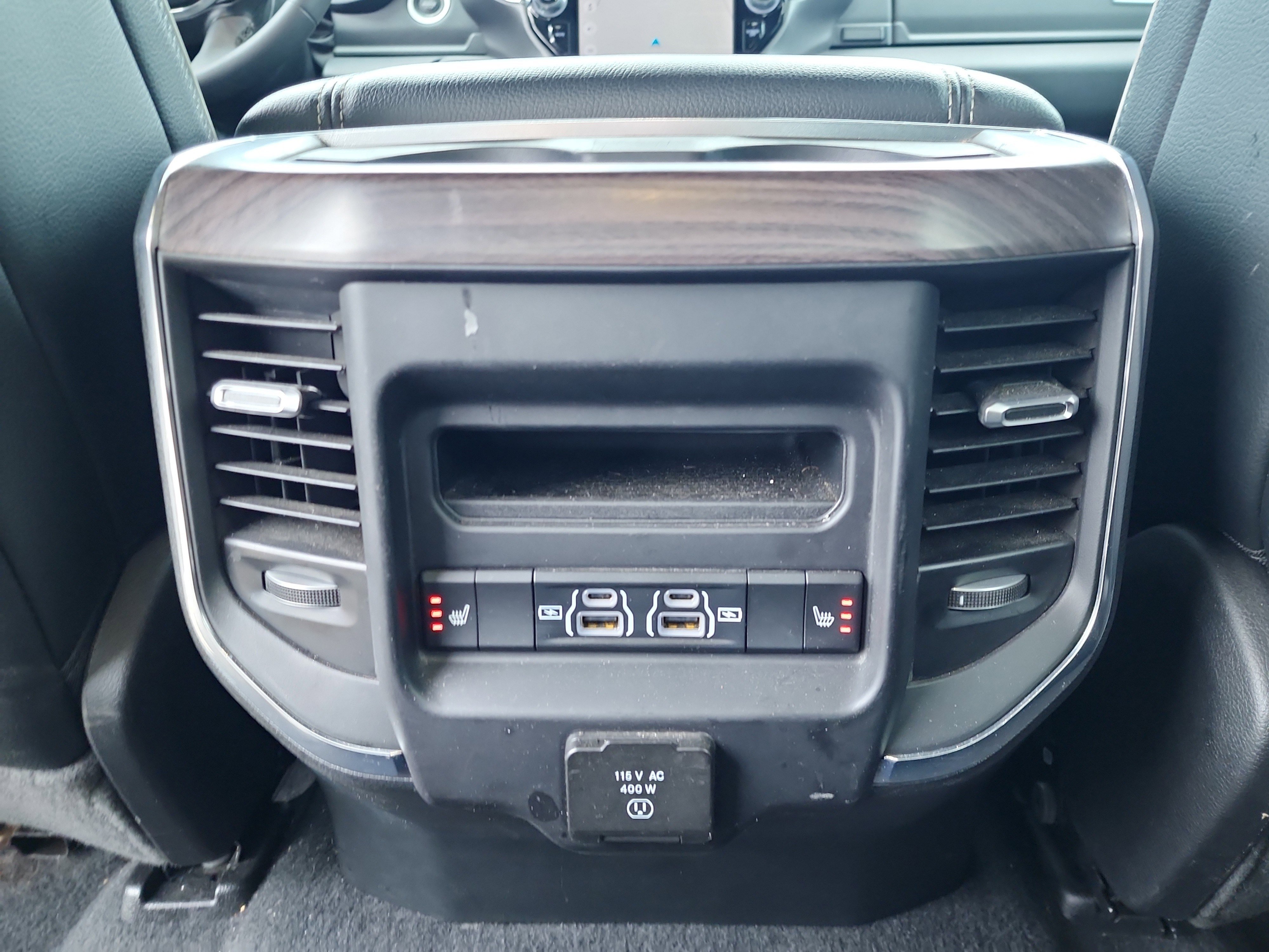 Used 2025 RAM 1500 Laramie image 12
