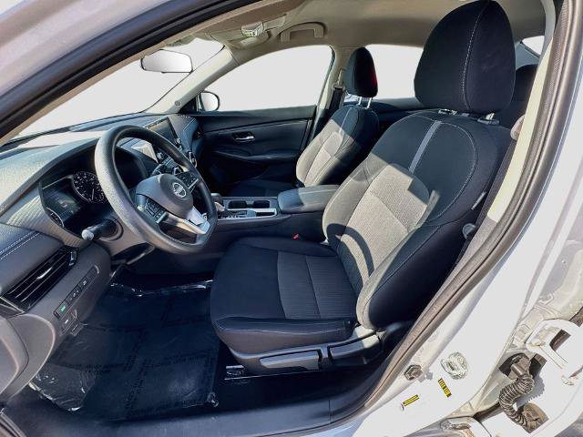 Used 2024 Nissan Sentra SV FWD image 17