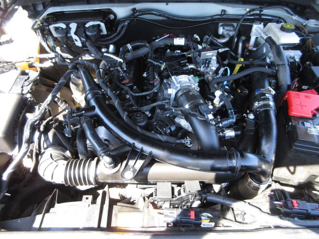 Certified 2023 Ford Bronco Wildtrak AWD/4WD image 30