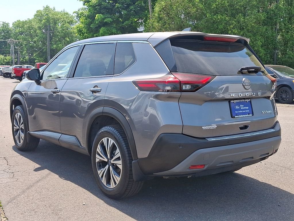 Used 2023 Nissan Rogue SV AWD/4WD image 5