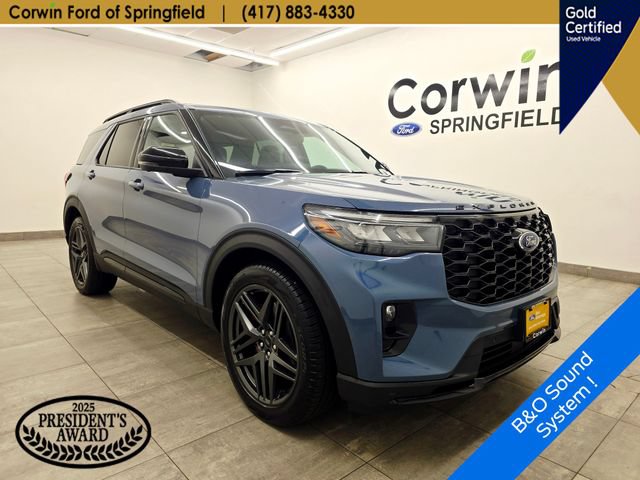 Certified 2025 Ford Explorer ST w/ Sun And Sound Package AWD/4WD image 8