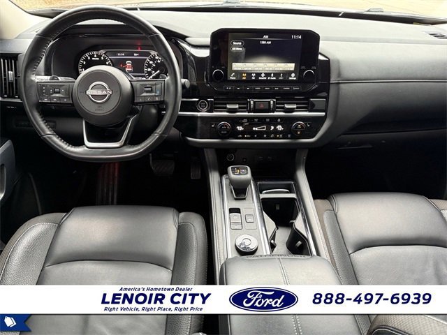 Used 2023 Nissan Pathfinder SL image 15