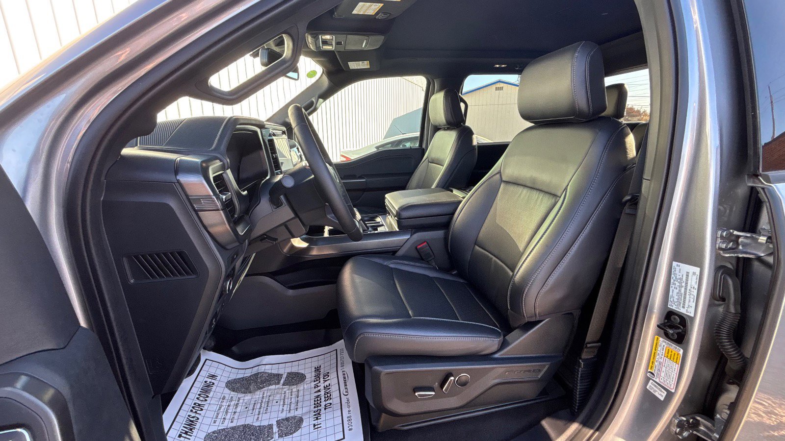 Certified 2025 Ford F150 Lariat w/ Equipment Group 502A High image 22