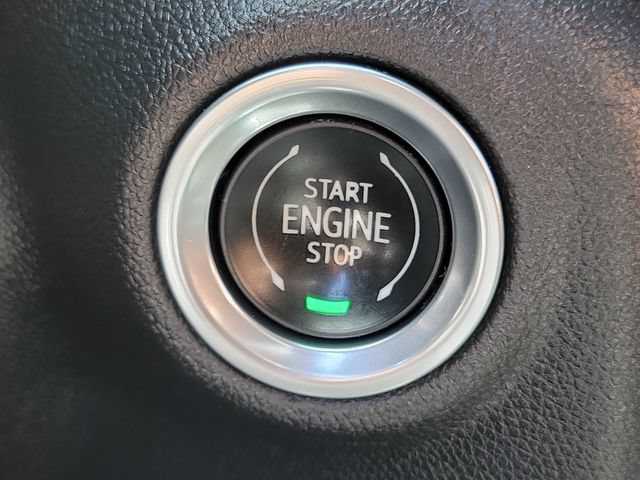 Used 2022 Chevrolet Silverado 1500 RST AWD/4WD image 11