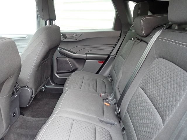 Certified 2025 Ford Escape Active w/ Cold Weather Package AWD/4WD image 18