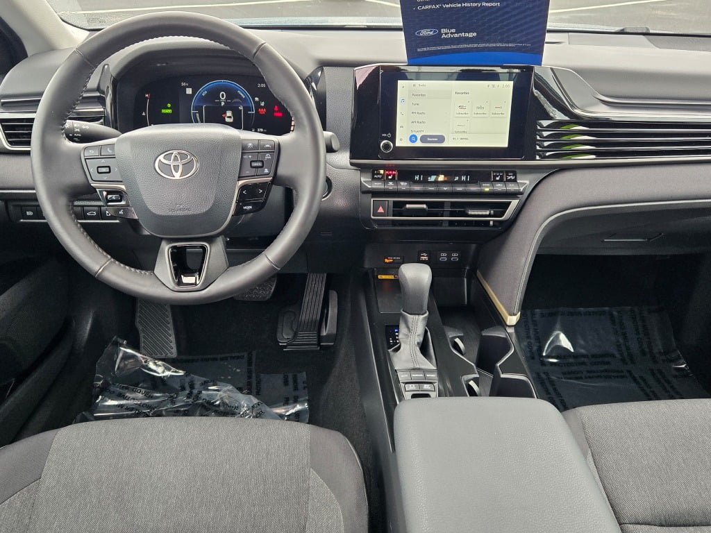 Used 2026 Toyota Camry LE w/ Convenience Package FWD image 17