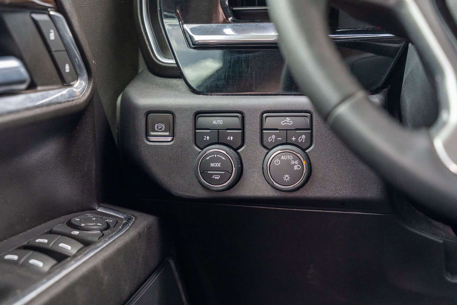 Used 2023 Chevrolet Silverado 1500 LT image 27