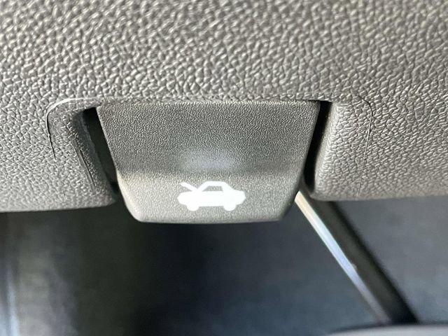 Used 2025 Chevrolet Silverado 1500 Custom Trail Boss image 17