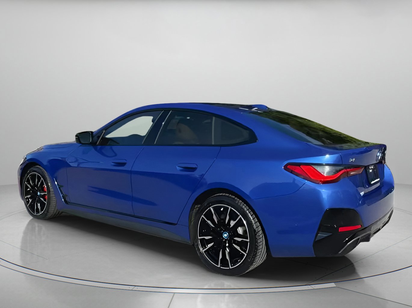 Used 2023 BMW i4 M50 image 13