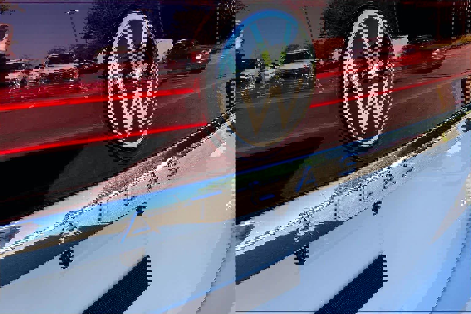 Used 2024 Volkswagen Atlas SE FWD image 30