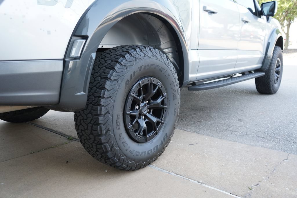 Certified 2023 Ford F150 Raptor w/ Raptor 37 Performance Package AWD/4WD image 9