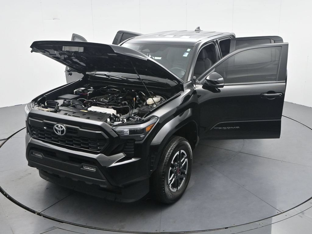 Used 2024 Toyota Tacoma TRD Sport w/ TRD Sport Upgrade Package AWD/4WD image 40