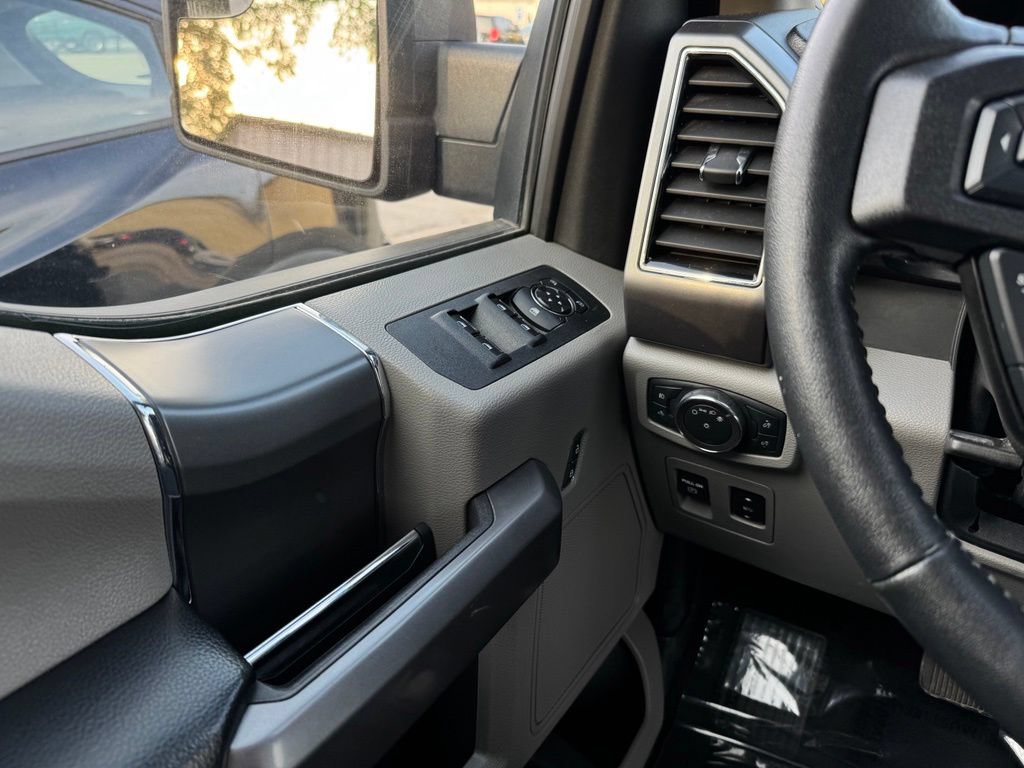 Certified 2020 Ford F150 XLT w/ Equipment Group 302A Luxury AWD/4WD image 31
