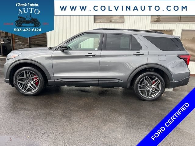 Certified 2025 Ford Explorer ST-Line w/ ST-Line Street Pack AWD/4WD image 10