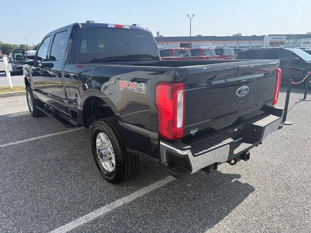 Certified 2025 Ford F250 XLT w/ FX4 Off-Road Package AWD/4WD image 6