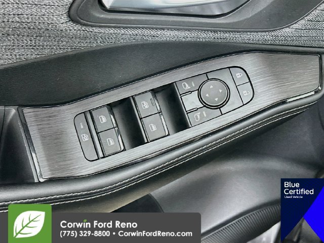 Used 2023 Nissan Rogue SV AWD/4WD image 21