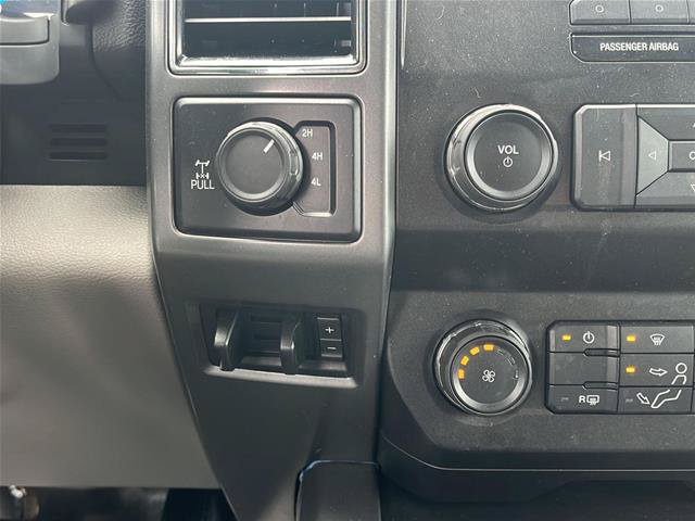 Certified 2019 Ford F250 XLT w/ XLT Value Package AWD/4WD image 28