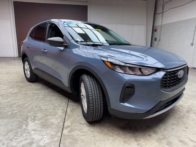 Certified 2024 Ford Escape Active image 7