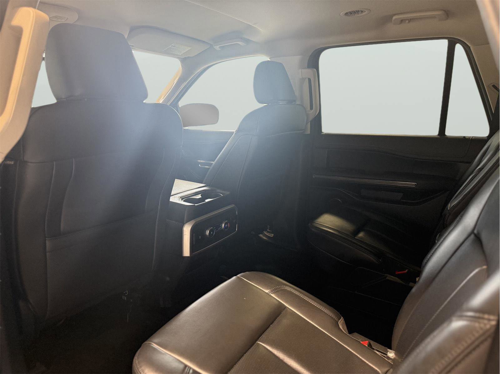 Certified 2023 Ford Expedition Max XLT image 16