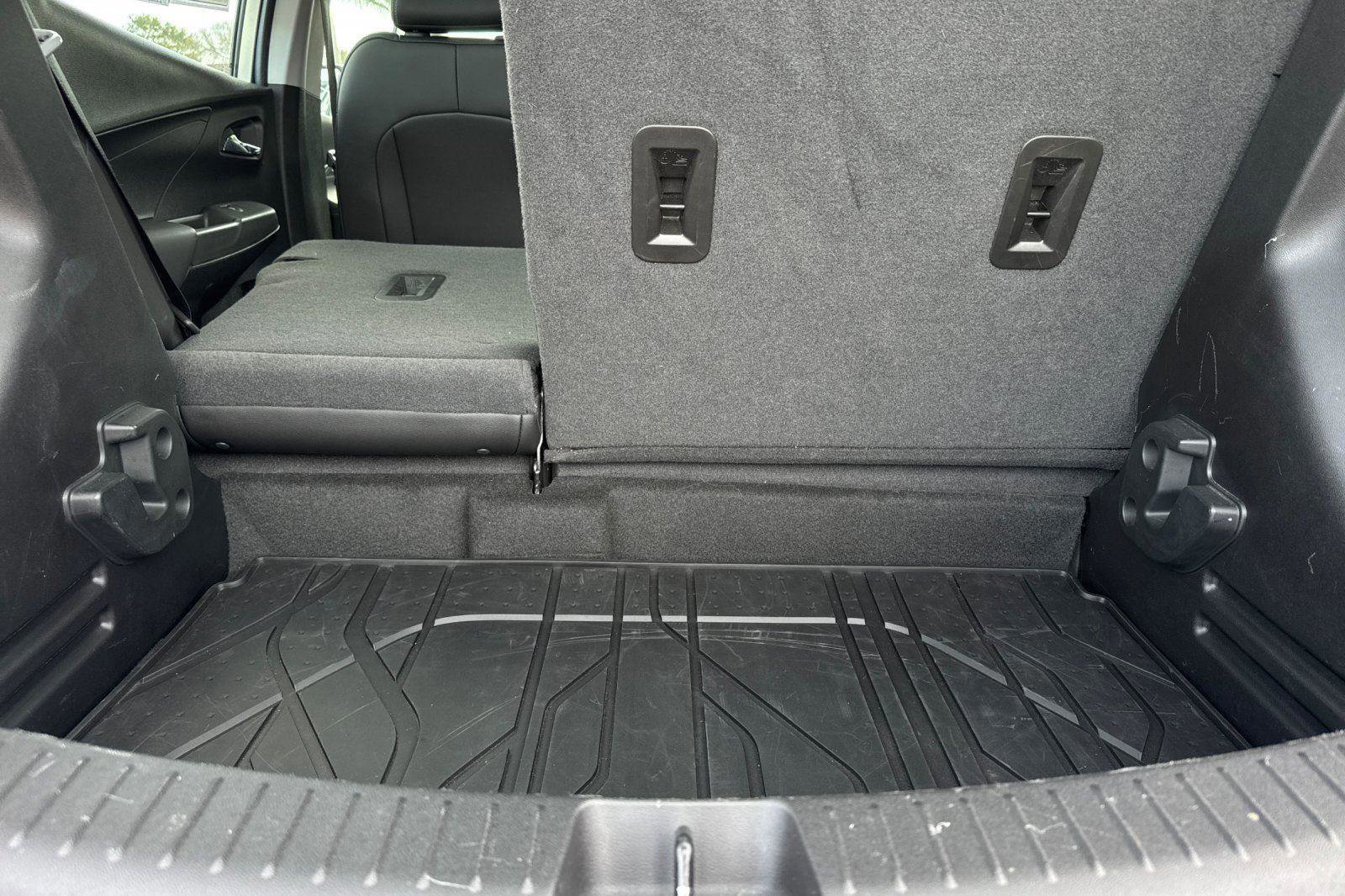 Used 2023 Chevrolet Bolt LT image 20