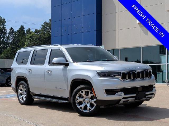 Used 2022 Jeep Wagoneer Series II RWD image 1