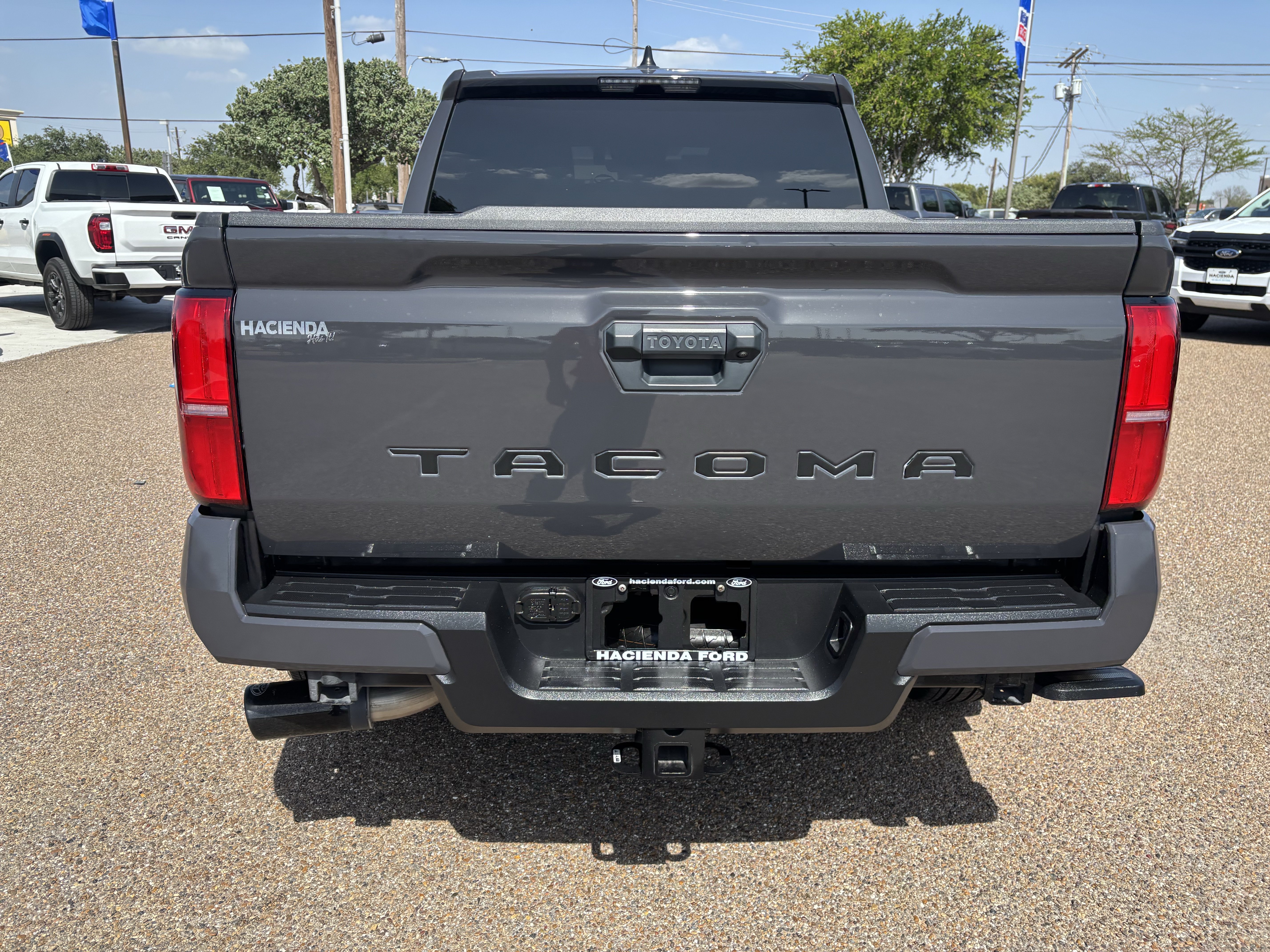 Used 2024 Toyota Tacoma TRD Sport RWD image 3