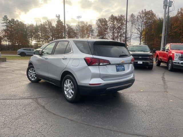 Used 2022 Chevrolet Equinox LT image 3