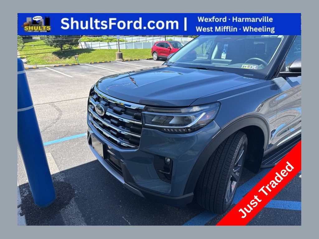 Certified 2025 Ford Explorer Active w/ Active Comfort Package AWD/4WD image 1