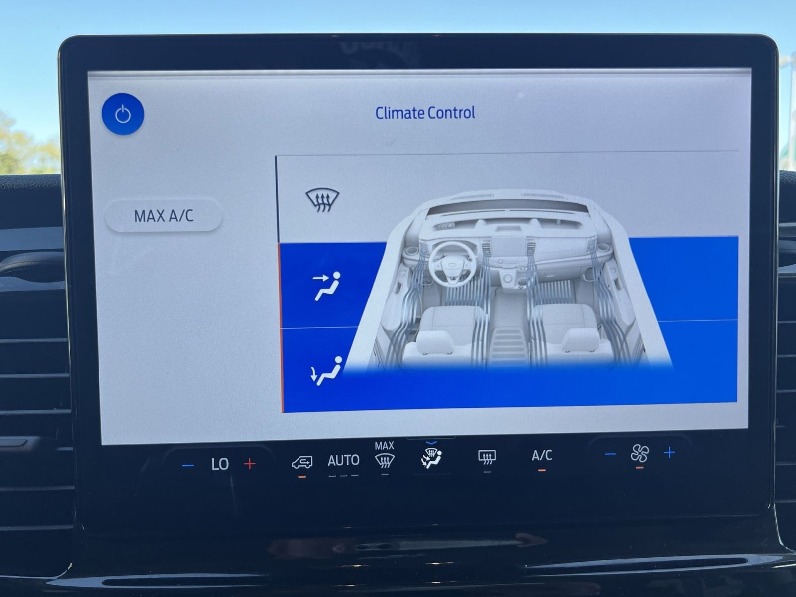 Certified 2025 Ford Transit 350 XLT RWD image 29