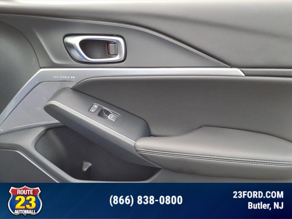 Used 2025 Acura Integra A-Spec image 8