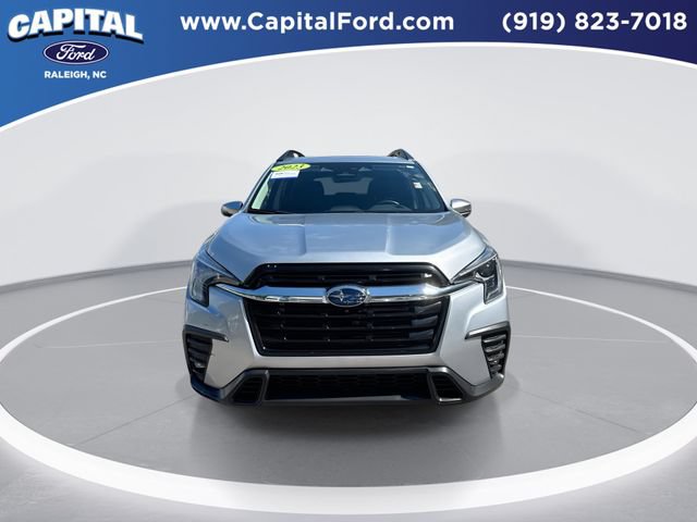 Used 2023 Subaru Ascent Limited w/ Technology Package AWD/4WD image 3